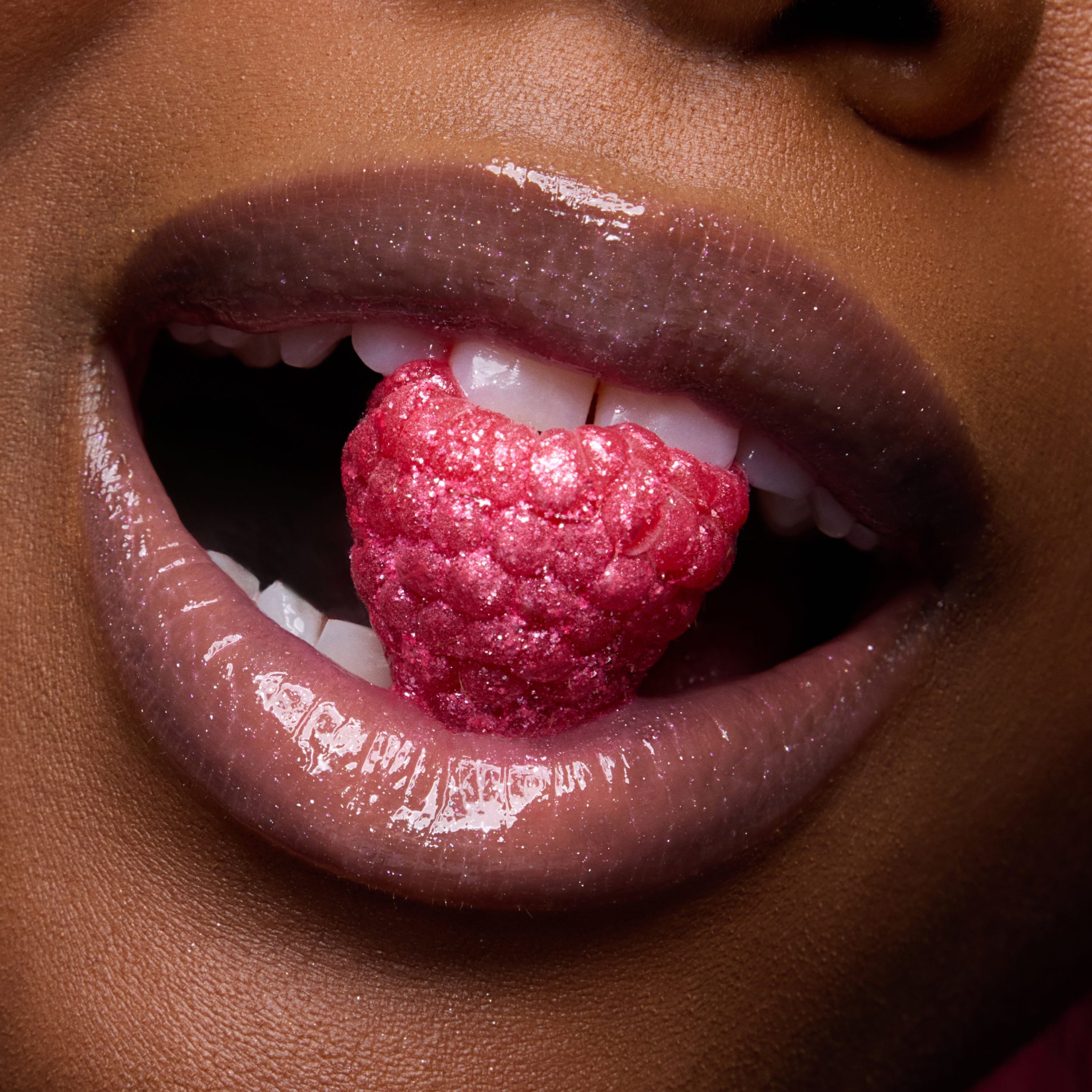 Fresh Kiss Glossy Balm - Image 3