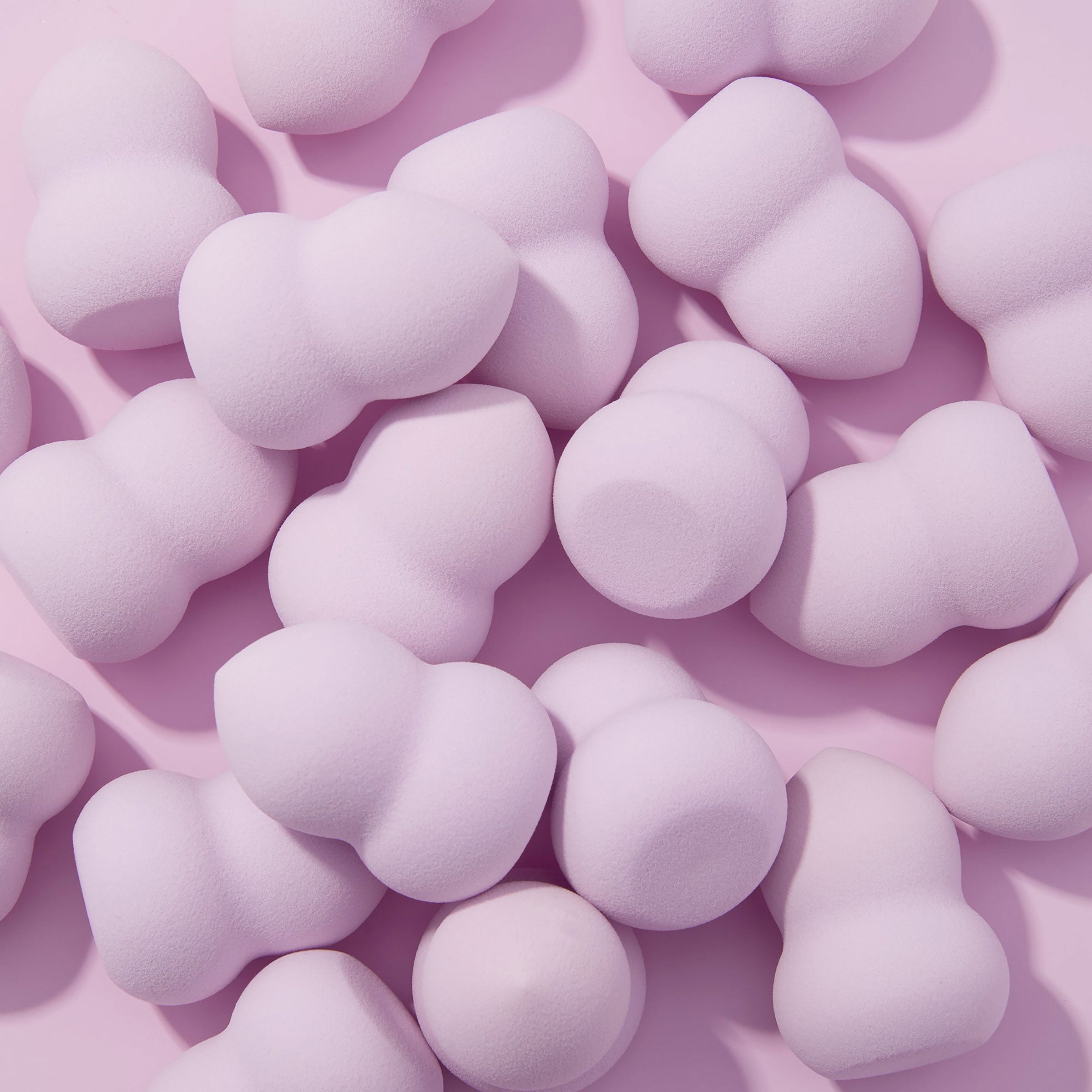 Hourglass Blending Sponge - Image 2